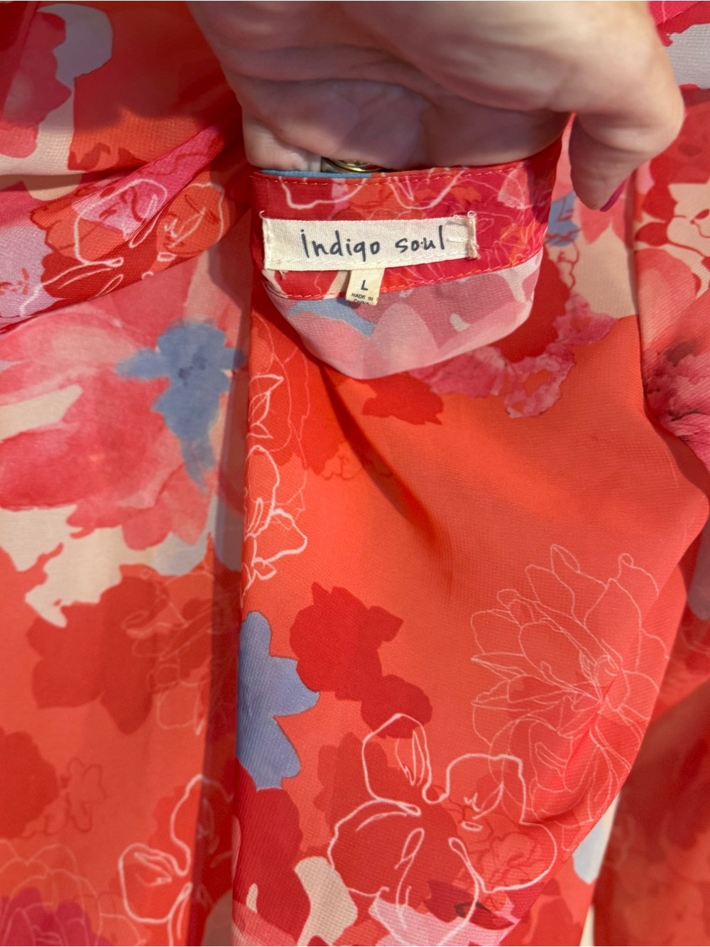 Indigo Soul Beautiful Pink/Coral Floral V-Neck Blouse LARGE #11 - Picture 7 of 7